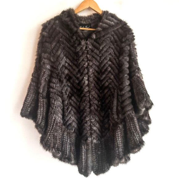 Belle Fare Denmark Woven Mink Fur Skin Grey Poncho L - Picture 2 of 12